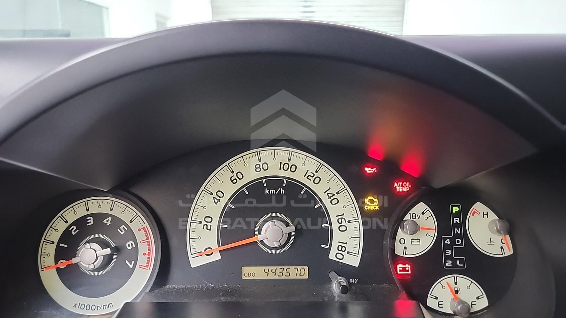 2008 TOYOTA FJ CRUISER VIN: JTEBU11F18K035244