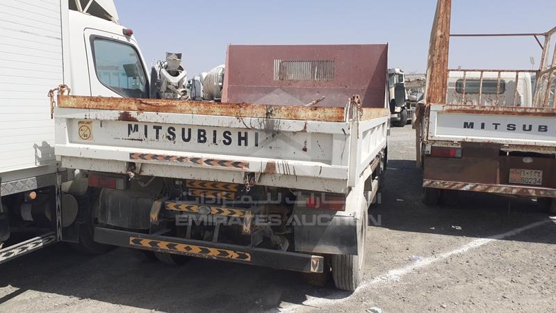 JL7B6C2P4FK002787 Auction: EmiratesAuction Lot: 408813 JL7B6C2P4FK002787 Mitsubishi Canter 2015 WHITE Photo 7