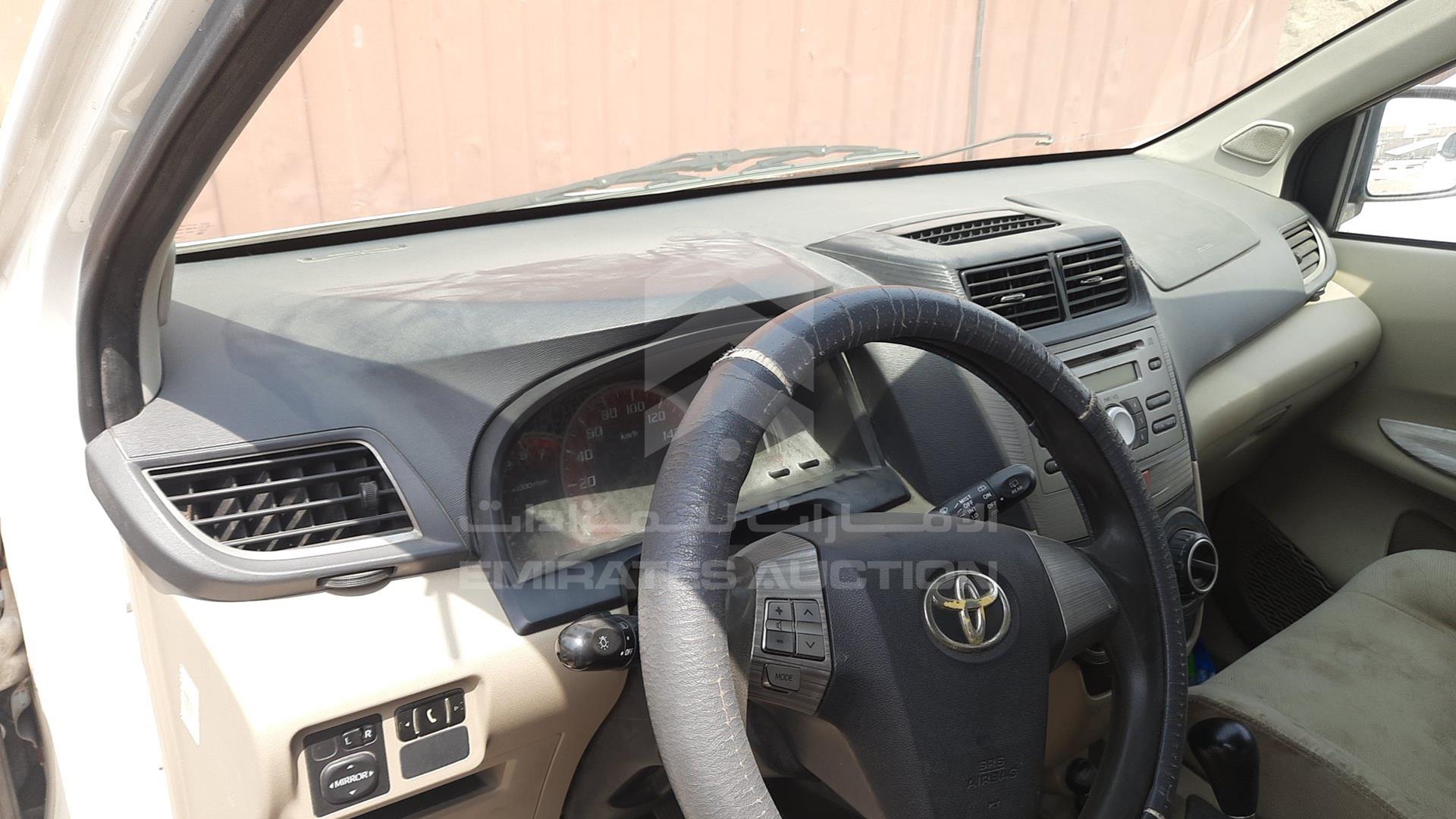 2015 TOYOTA AVANZA VIN: MHKMC13F7FK020036