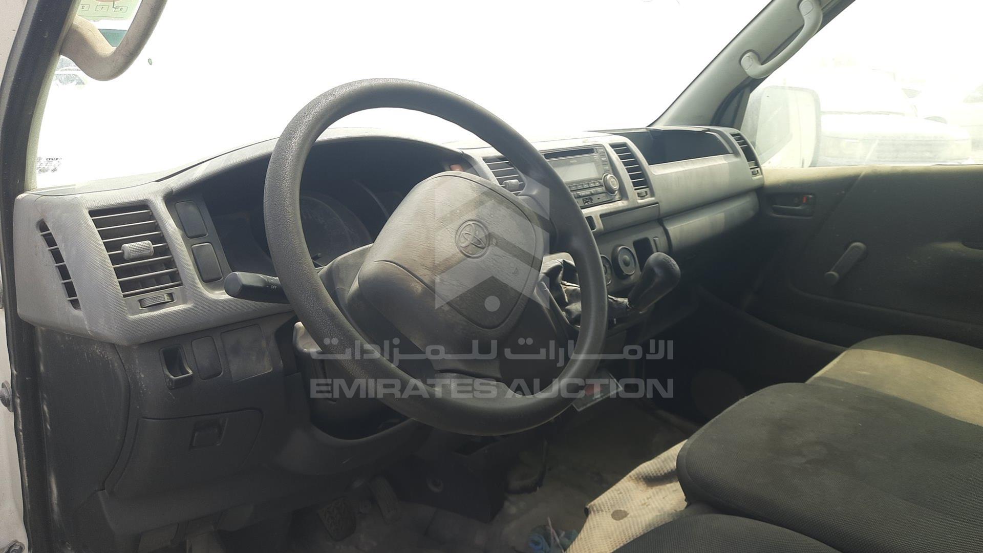 2009 TOYOTA HIACE VIN: JTFHX02P490041972