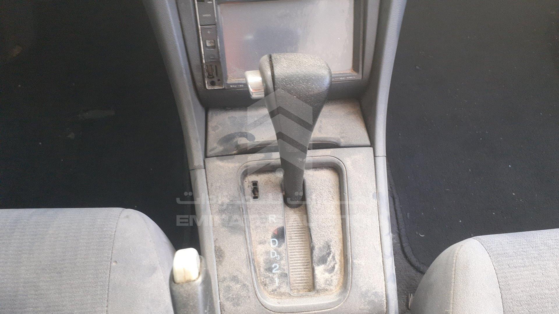 2003 HONDA ACCORD VIN: JHMCM56573C408613