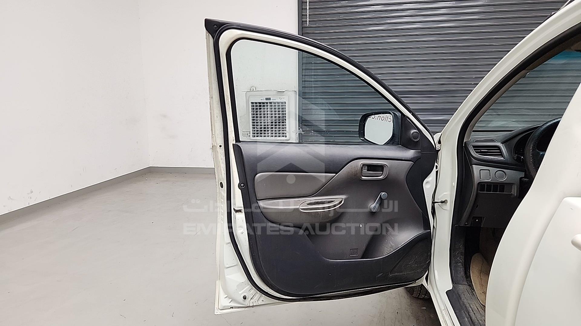2016 MITSUBISHI L 200 VIN: MMBENKJ40GH046627