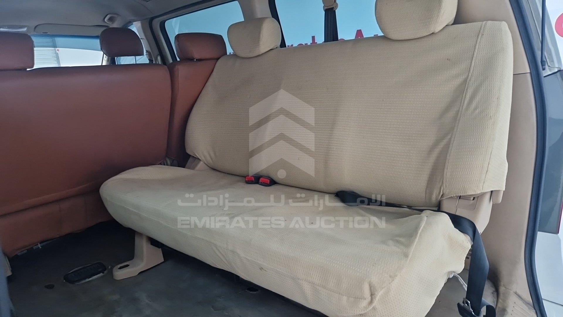 KMHWH81R6CU371221 - 2012 Hyundai H1 - #506067