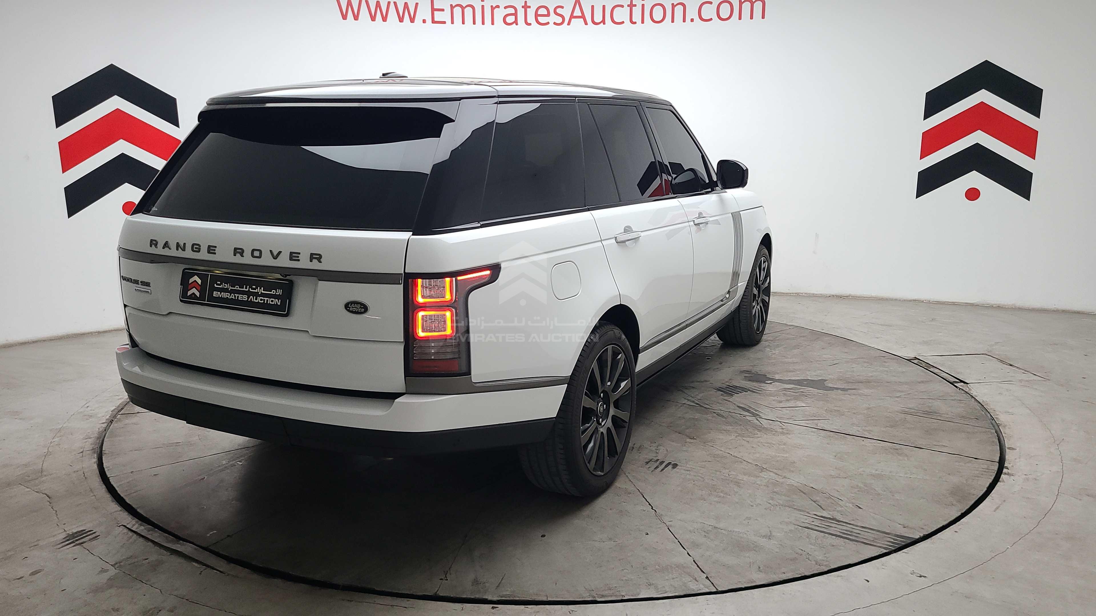 SALGA2EF1FA220893 - 2015 Range Rover Vogue - #461234