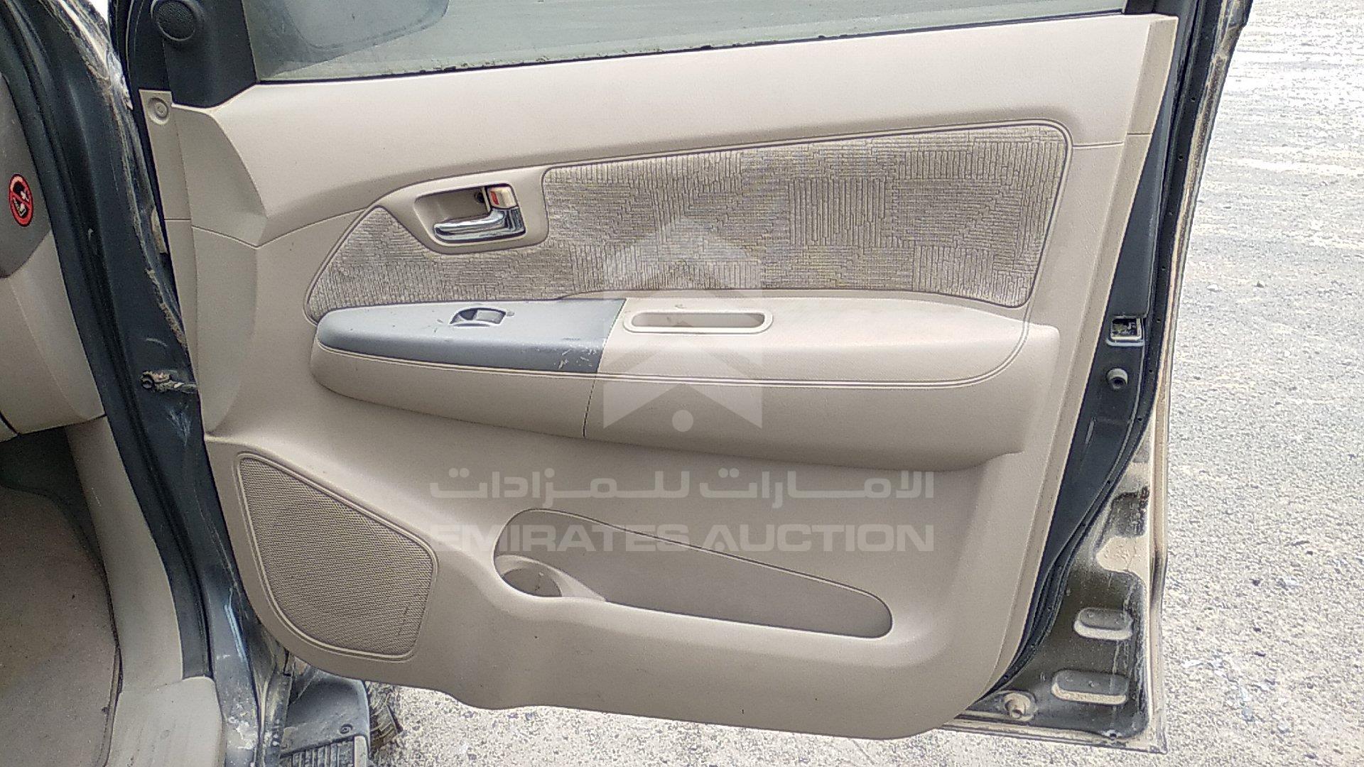MR1YU59GX60002400 - 2006 Toyota Fortuner - #350167
