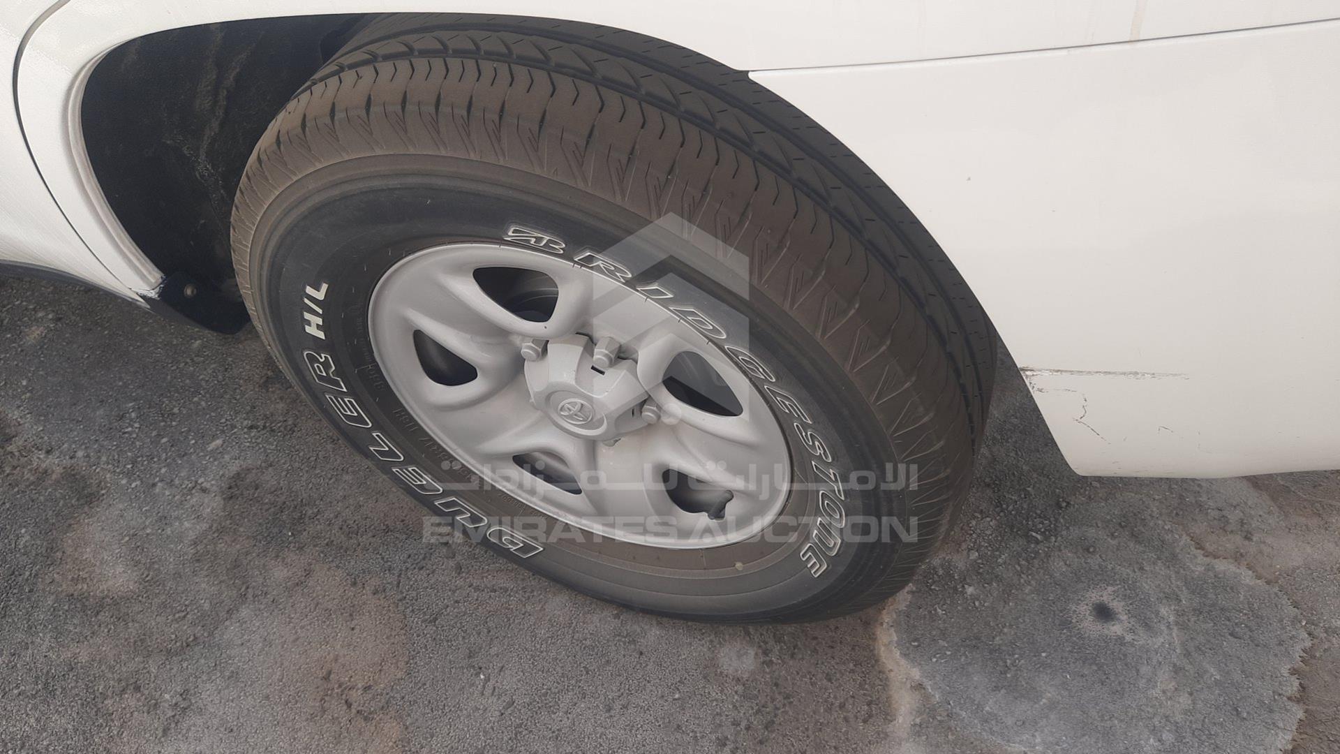 2013 TOYOTA LAND CRUISER VIN: JTMDU09J7D4074564