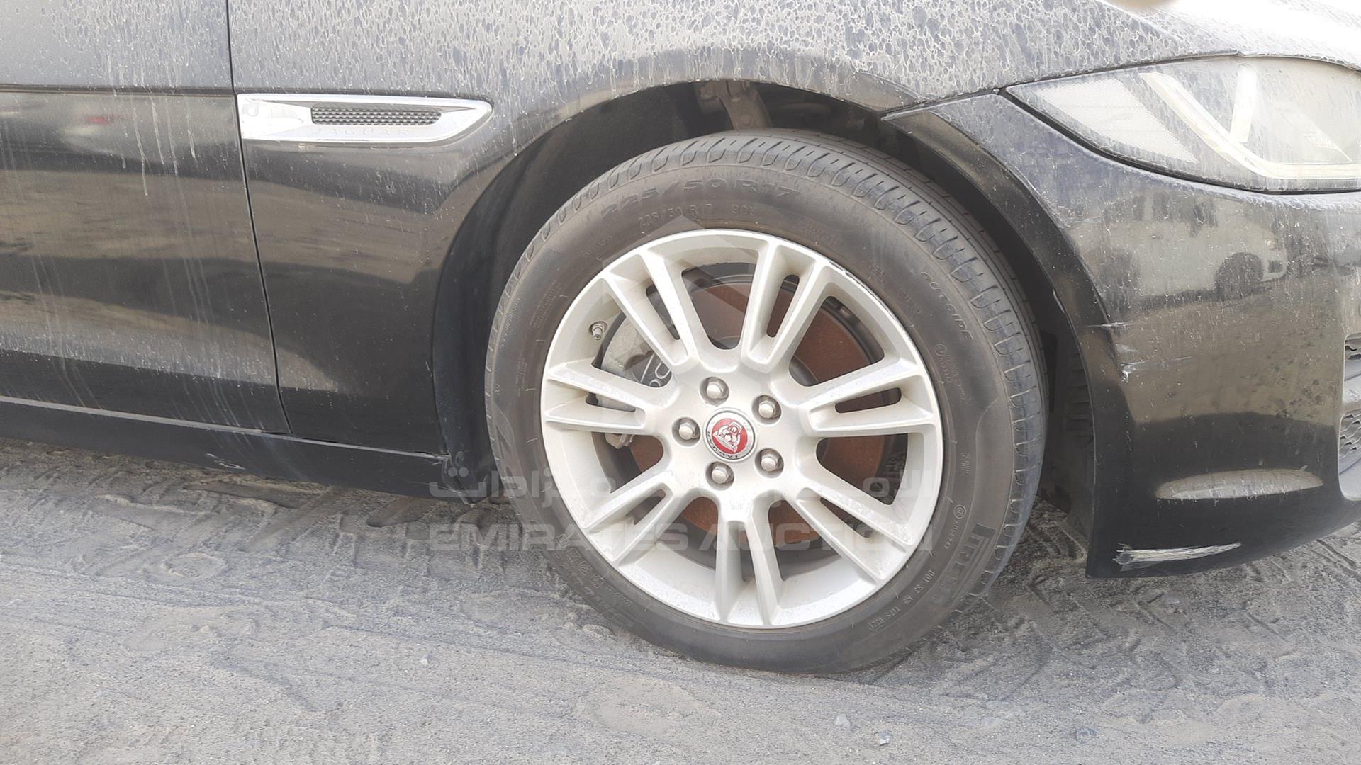 2016 JAGUAR XE VIN: SAJAB4BG1GA934092