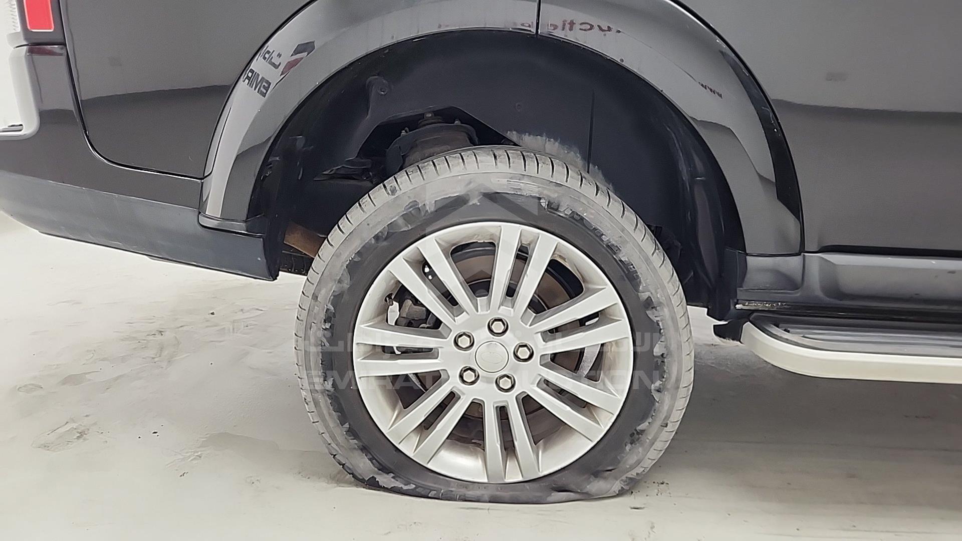 2015 LAND ROVER LR4 HSE VIN: SALLAAAV6FA750159