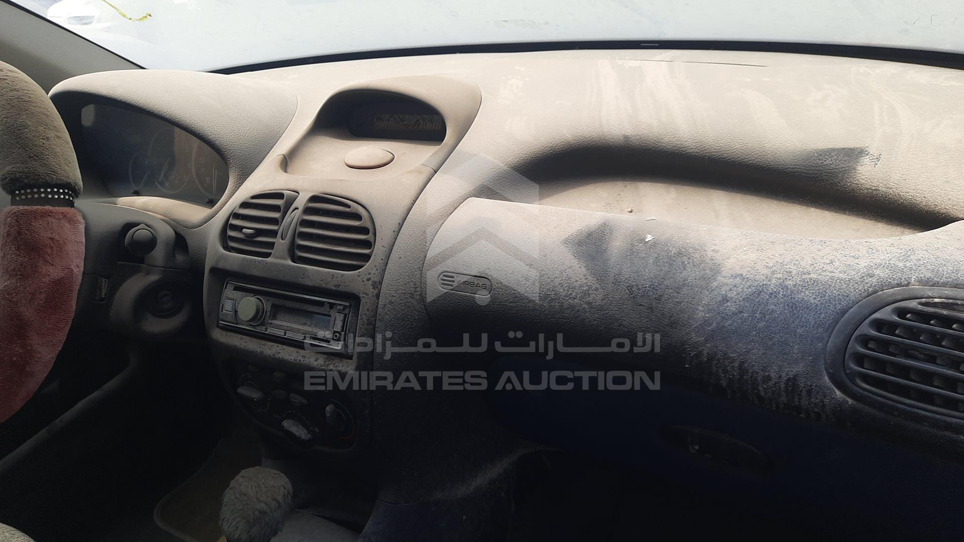2005 PEUGEOT 206 VIN: VF32AKFWR5W011067