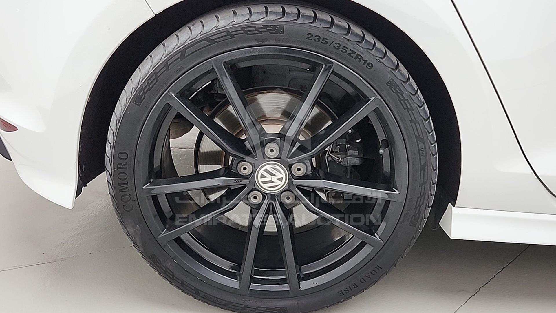 2016 VOLKSWAGEN GOLF R VIN: WVWGR2AU9GW094033