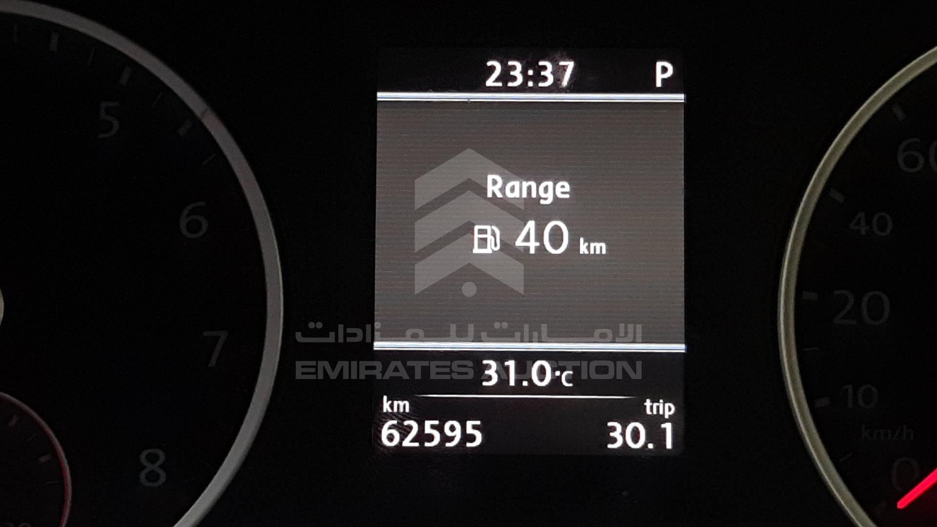 2015 VOLKSWAGEN TIGUAN VIN: WVGCE2AX1FW500403