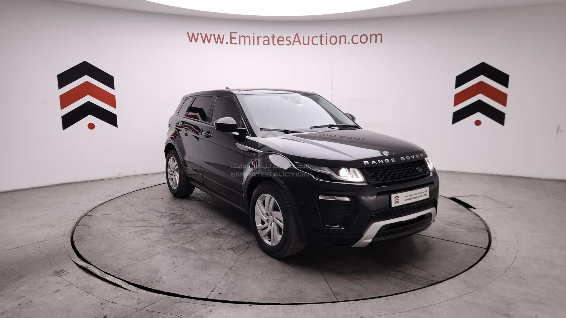 2019 RANGE ROVER EVOQUE VIN: SALVP2RX0JH292094