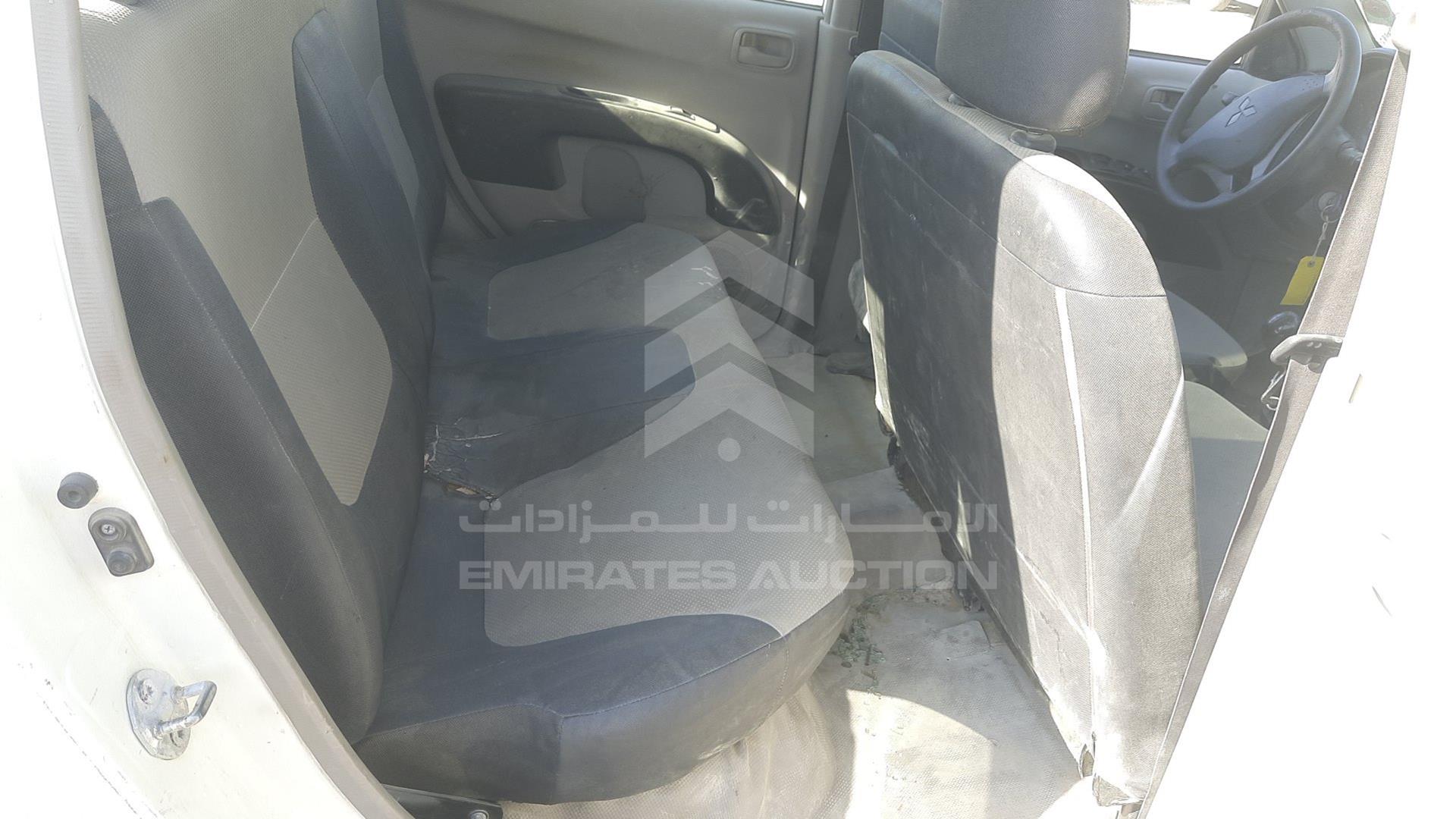 2010 MITSUBISHI L 200 VIN: MMBJNKA50AD031418
