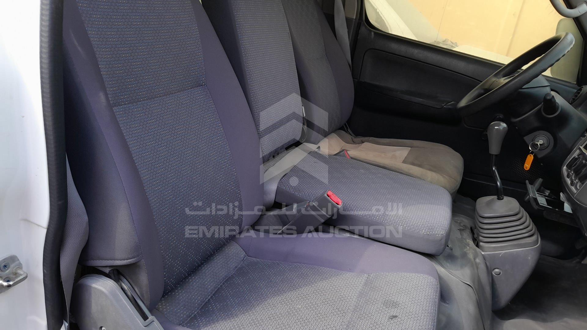 2010 NISSAN URVAN VIN: JN6AE54S3AX021834