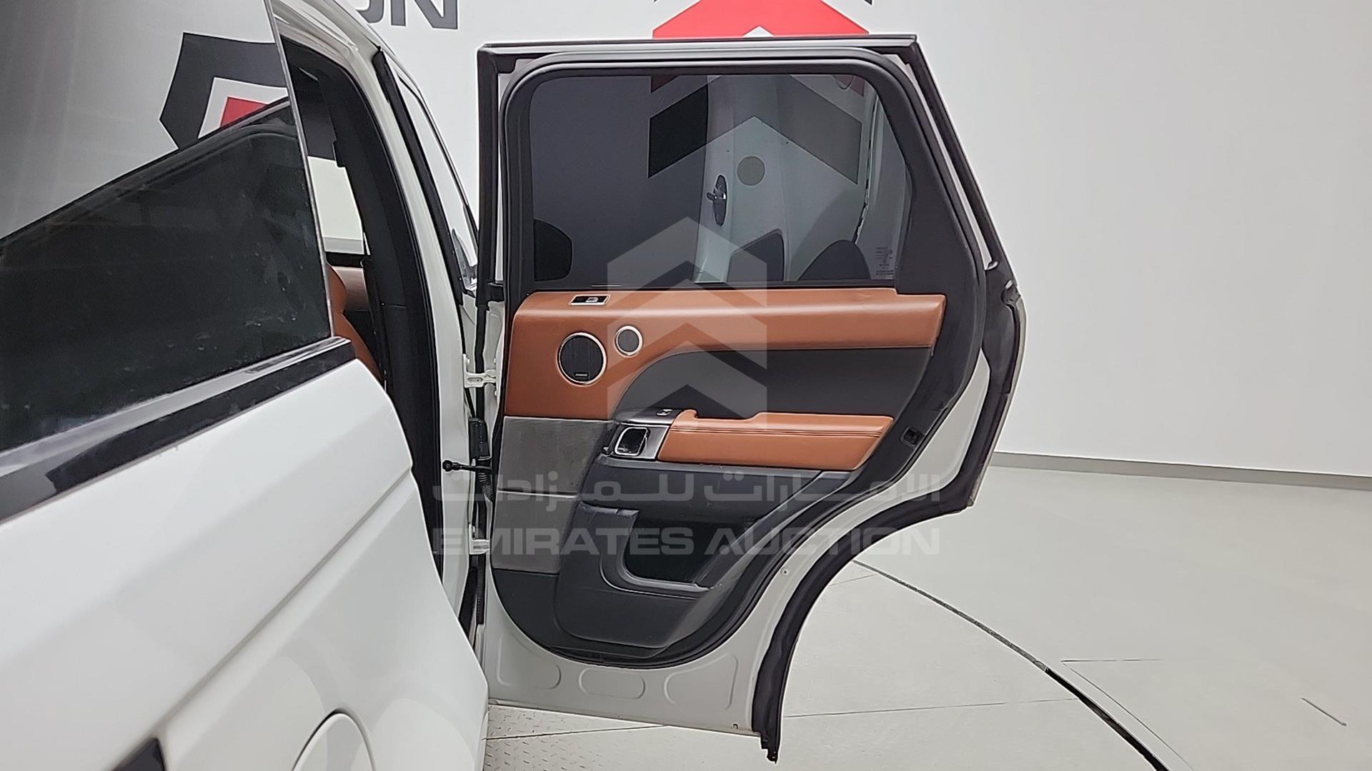2014 RANGE ROVER SPORT VIN: SALWA2EF2EA302173