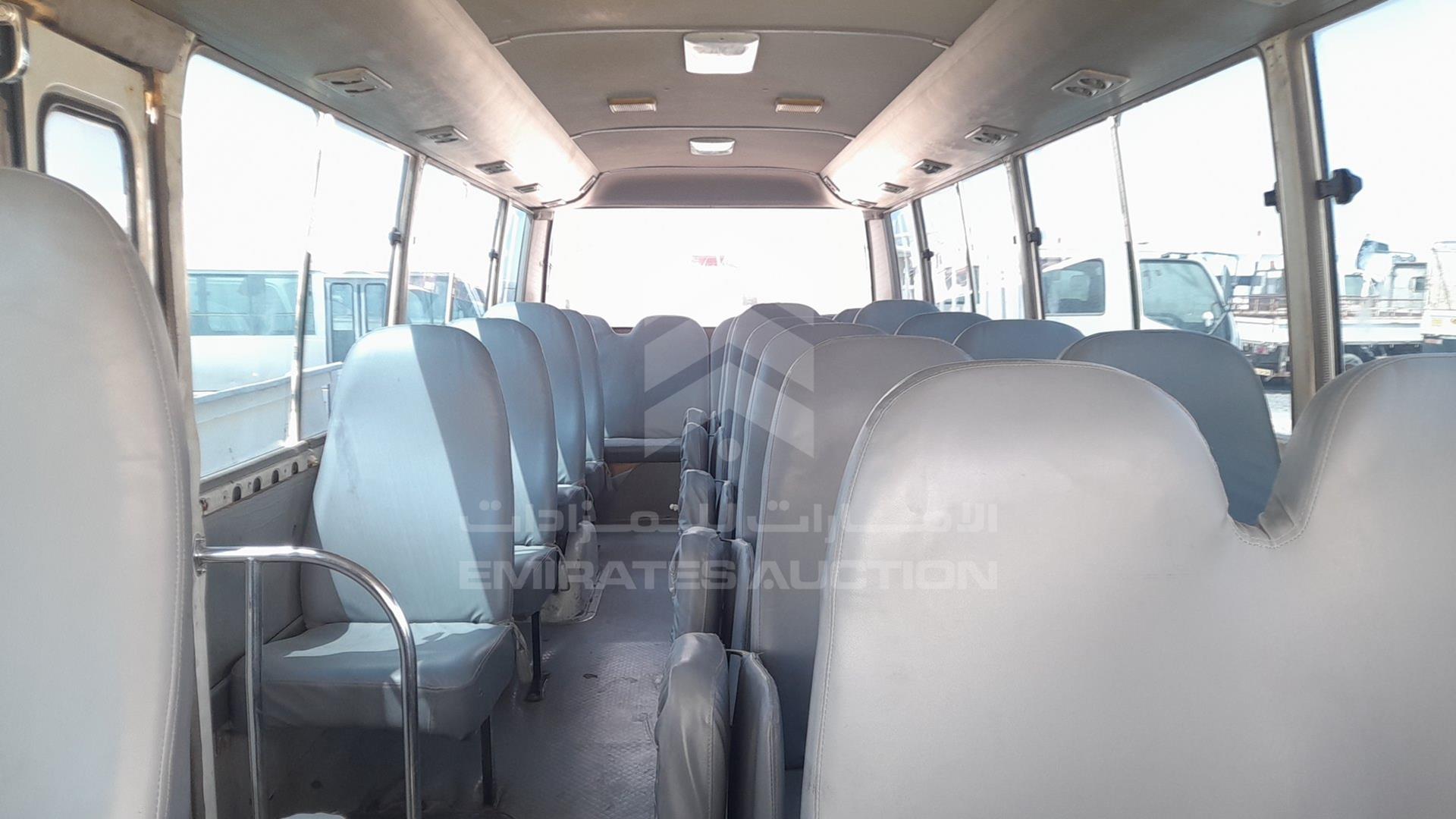 2011 TOYOTA COASTER VIN: JTGFB5186B1041061