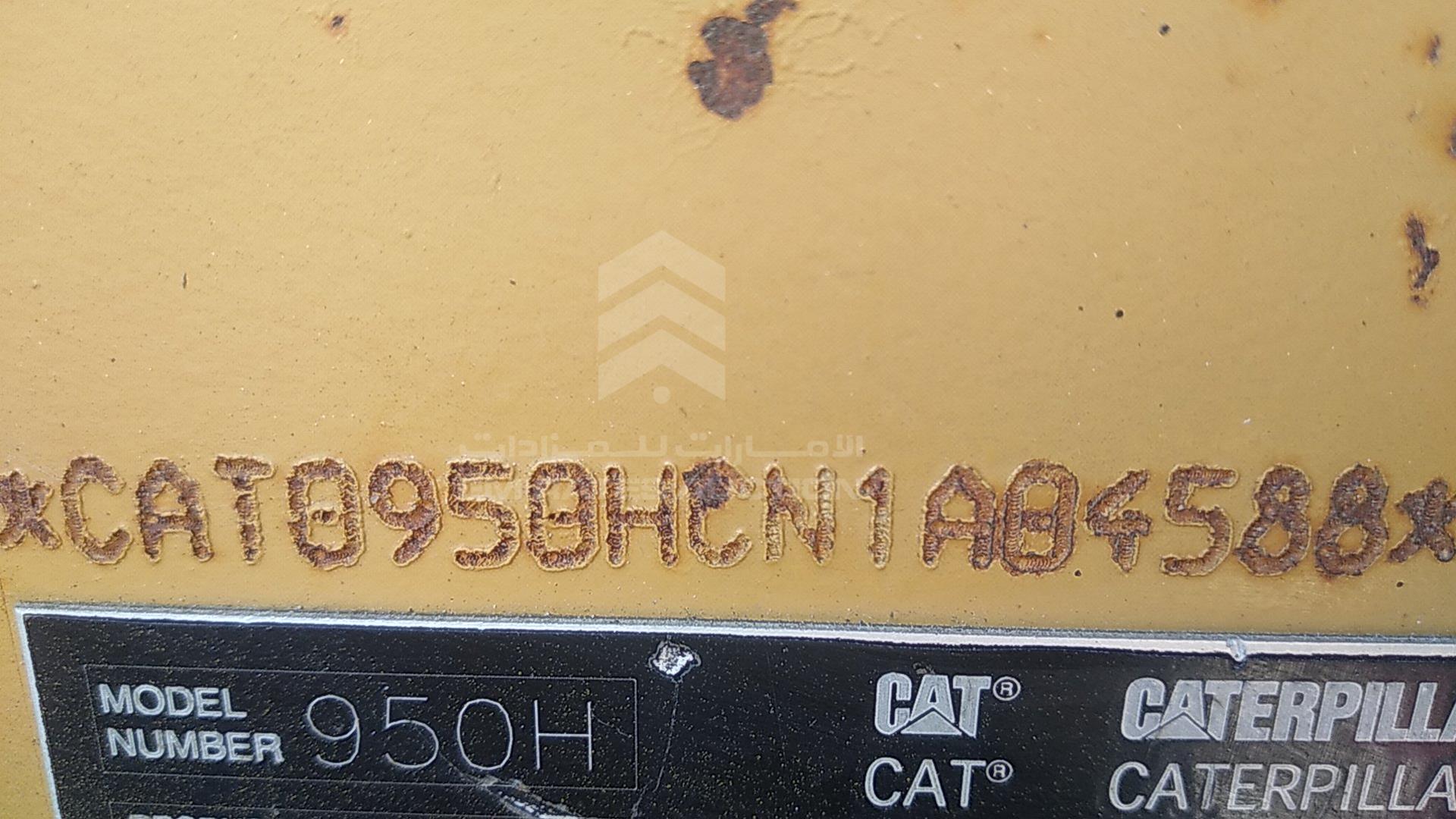 2011 CATERPILLAR 950H VIN: CAT0950HCN1A04588