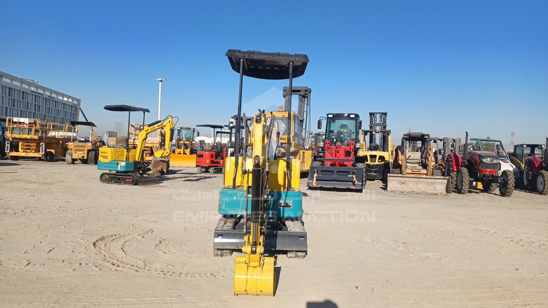 2024 EXCAVATOR --- VIN: SLP241718219