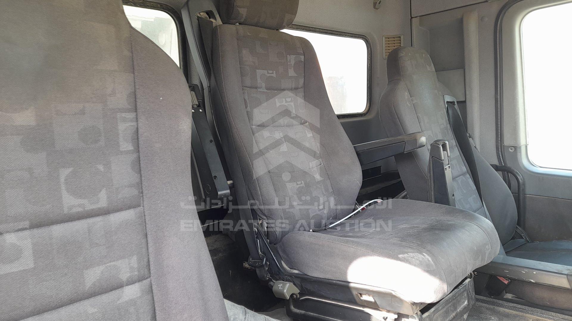 2008 MERCEDES ACTROS VIN: WDAKHCAA08L292157