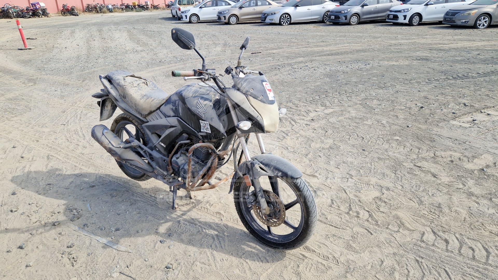 2016 HONDA CBF 150 VIN: ME4KC2037G8003290