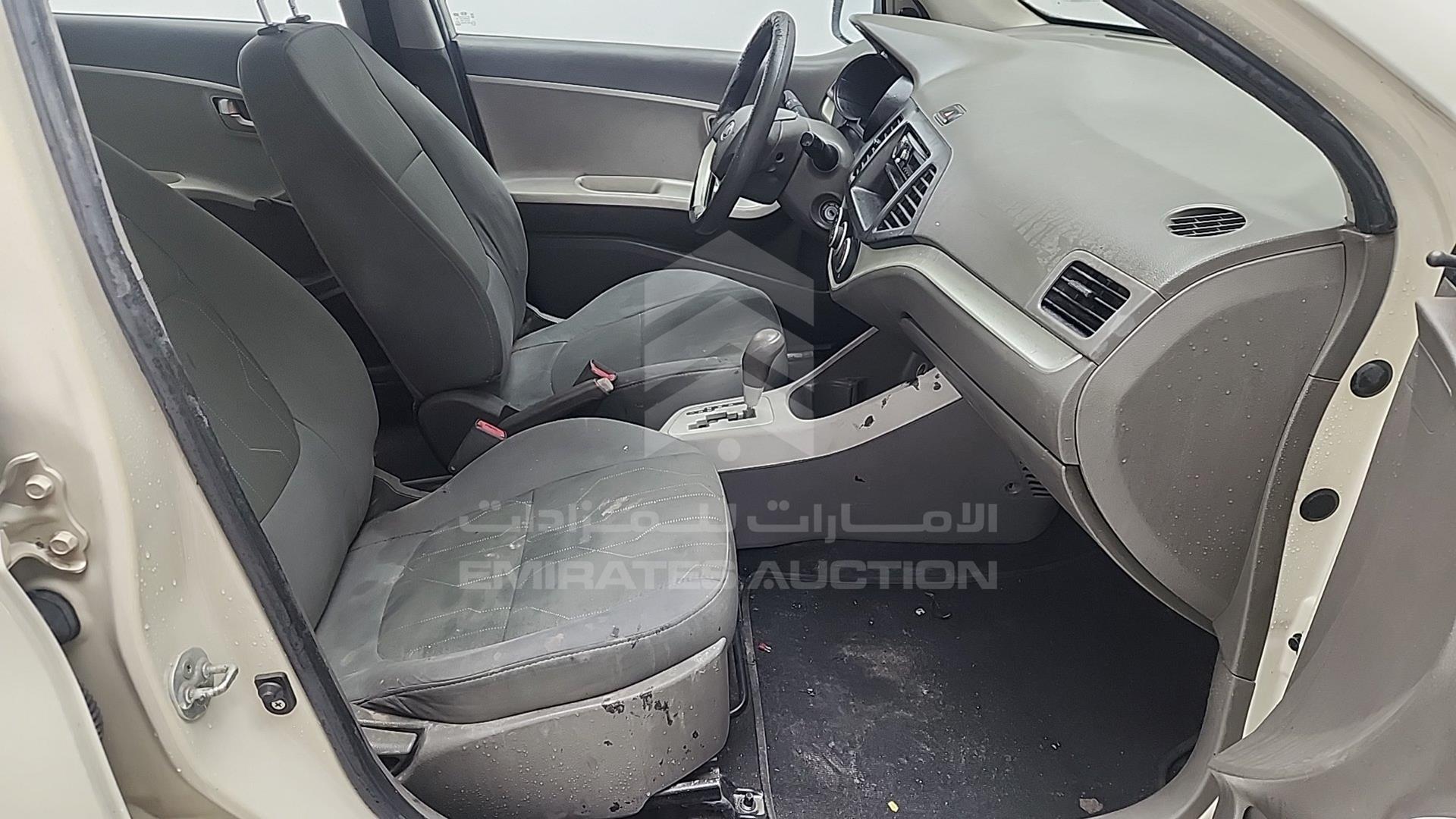 2015 KIA PICANTO VIN: KNABX512XFT761883