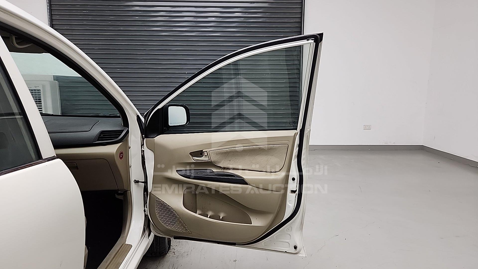 2015 TOYOTA AVANZA VIN: MHKMC12F8FK001903