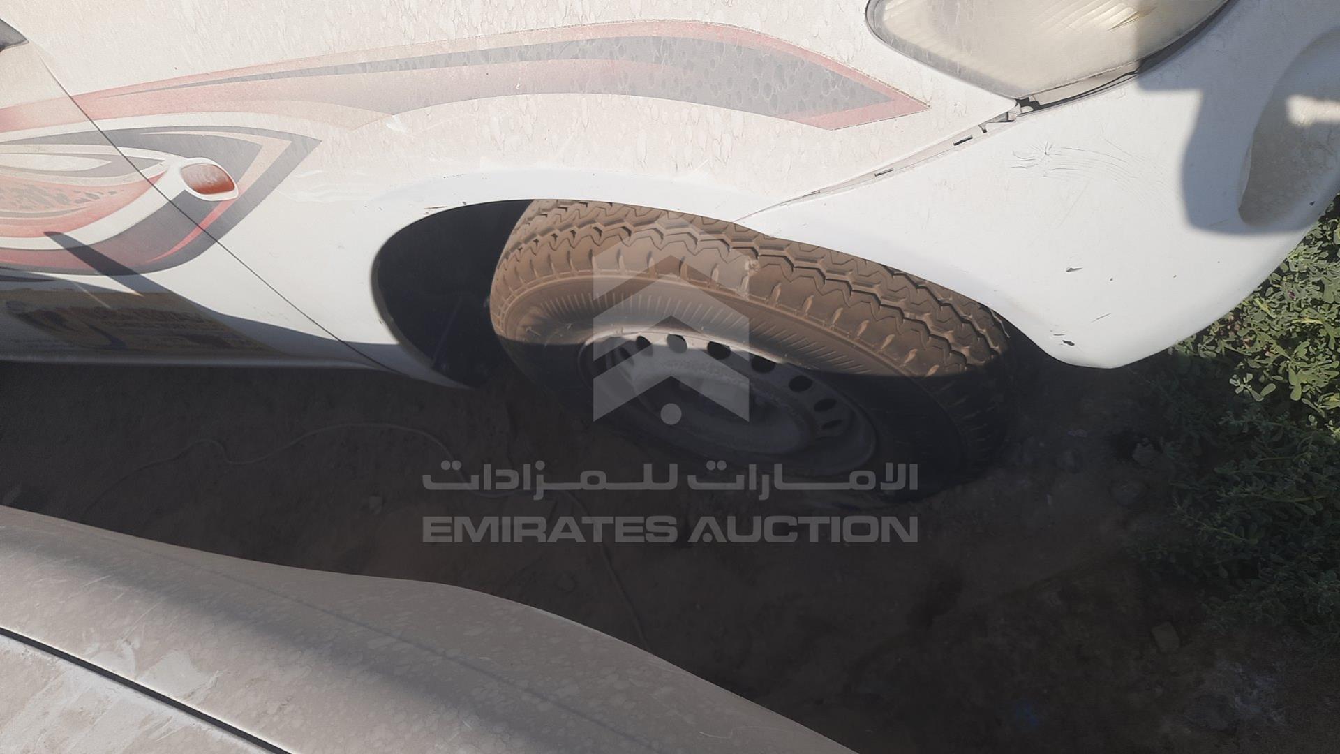 2009 MITSUBISHI L 200 VIN: MMBJNKA509D037959