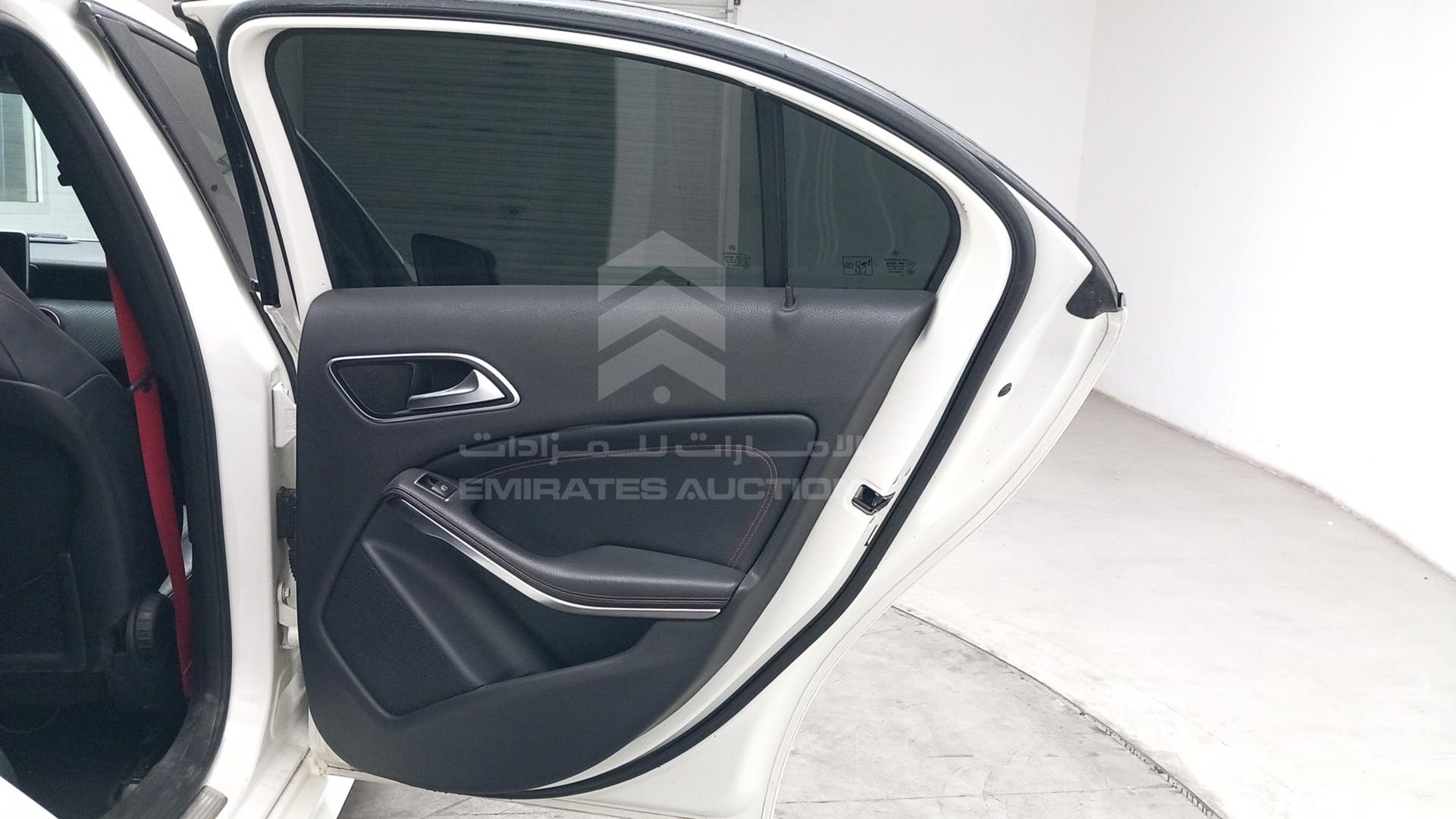 2013 MERCEDES A 250 VIN: WDDBF4EB9DJ070692