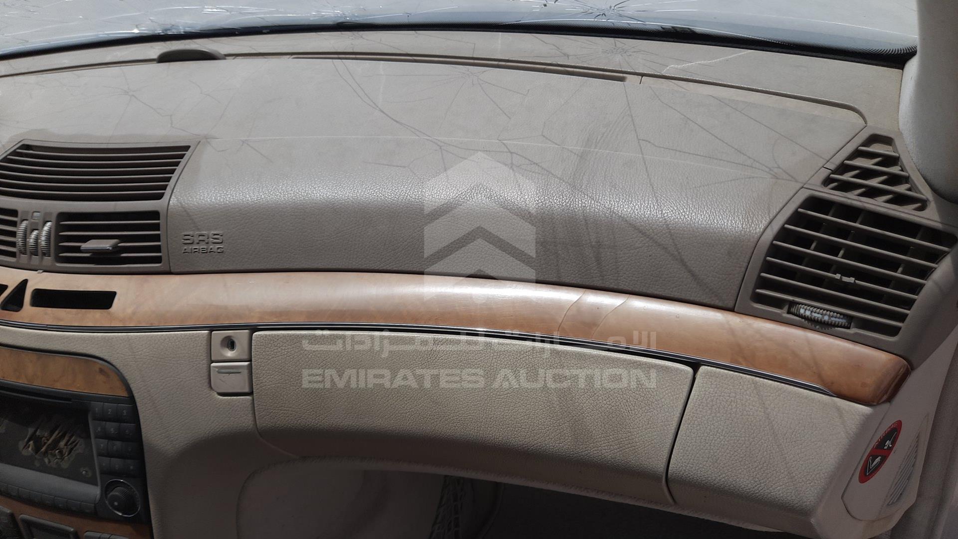 0 MERCEDES --- VIN: WDB2201751A379414