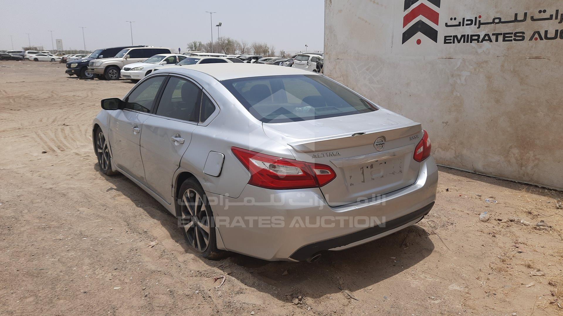 2016 NISSAN ALTIMA VIN: 1N4BL3AP1GC208190
