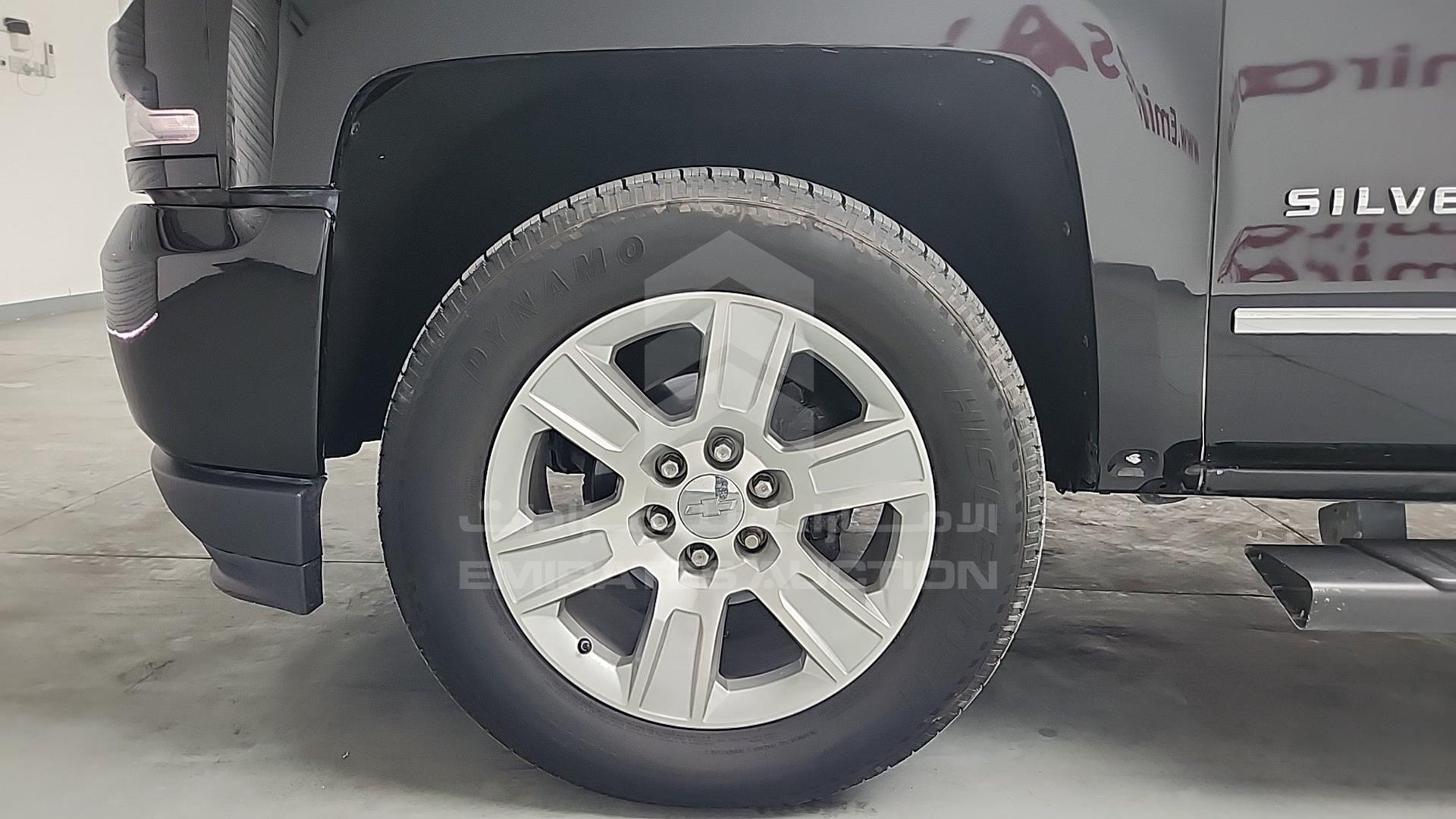 2018 CHEVROLET SILVERADO VIN: 3GCUKSEJ1JG368211