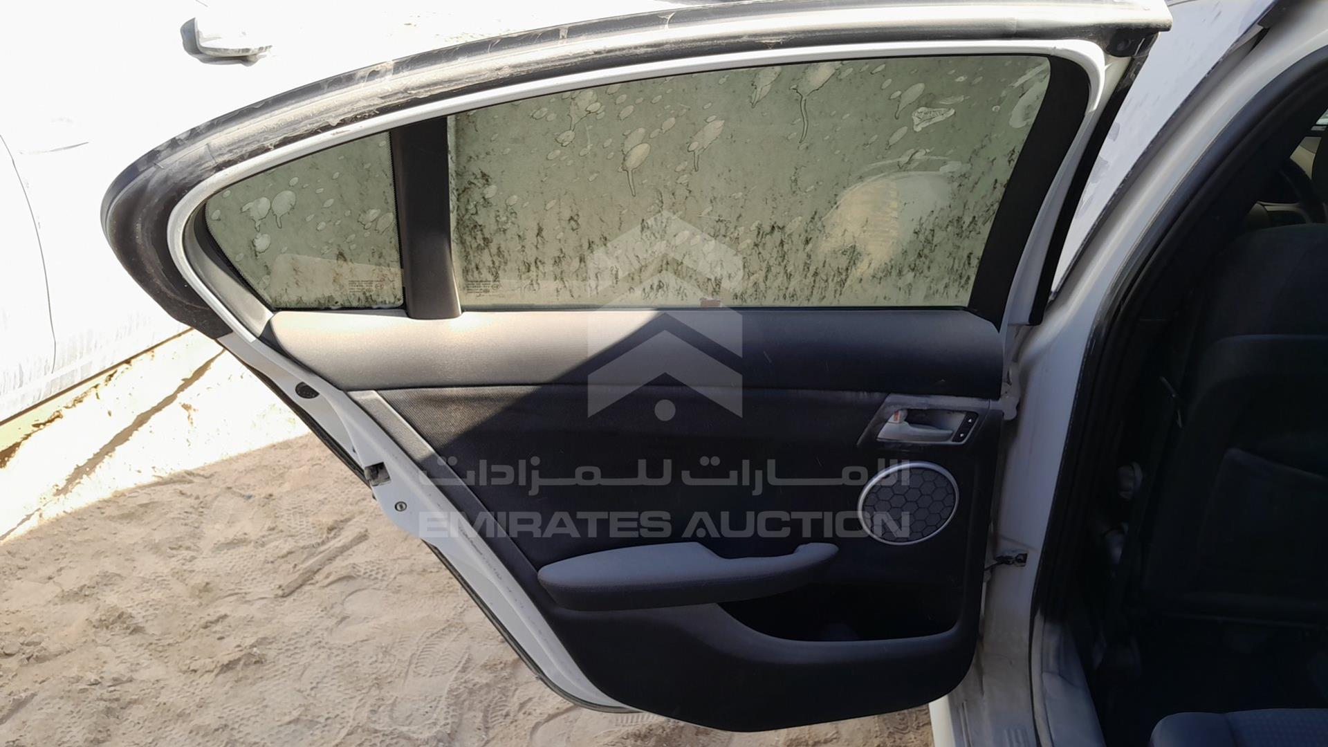 2009 CHEVROLET LUMINA VIN: 6G1EK52B19L181192