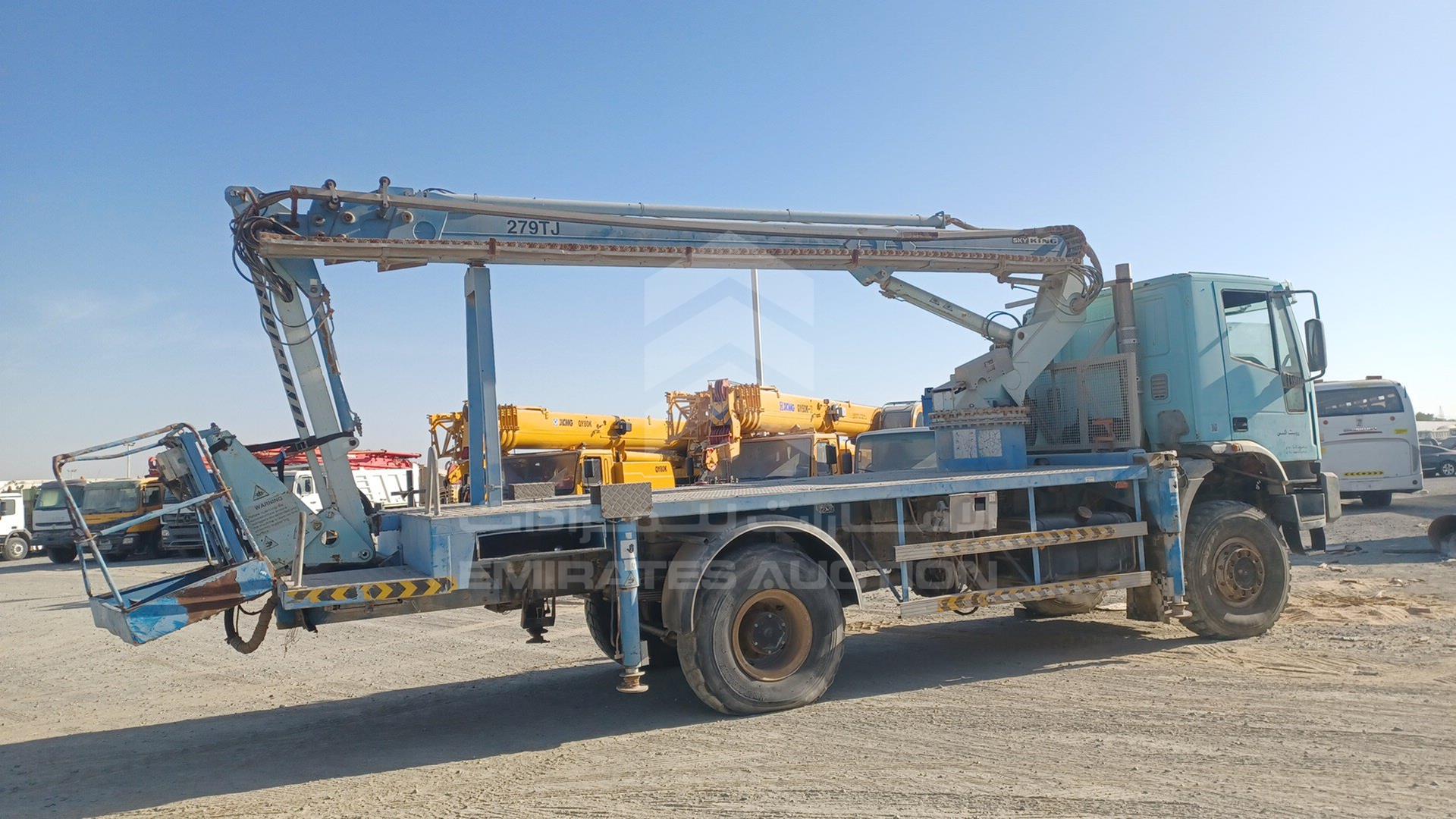 2000 IVECO --- VIN: WJMB1VNS00C073305