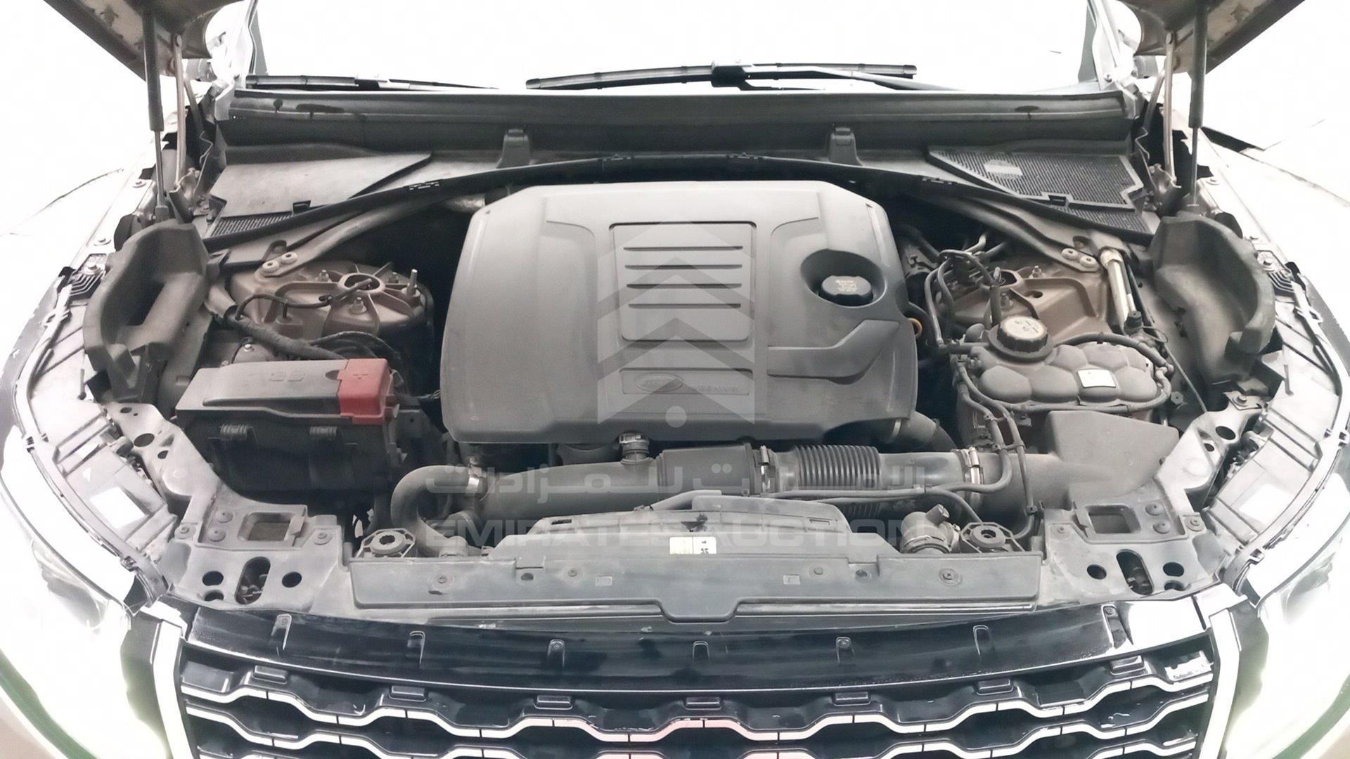 2019 RANGE ROVER VELAR VIN: SALYA2BX7KA223325