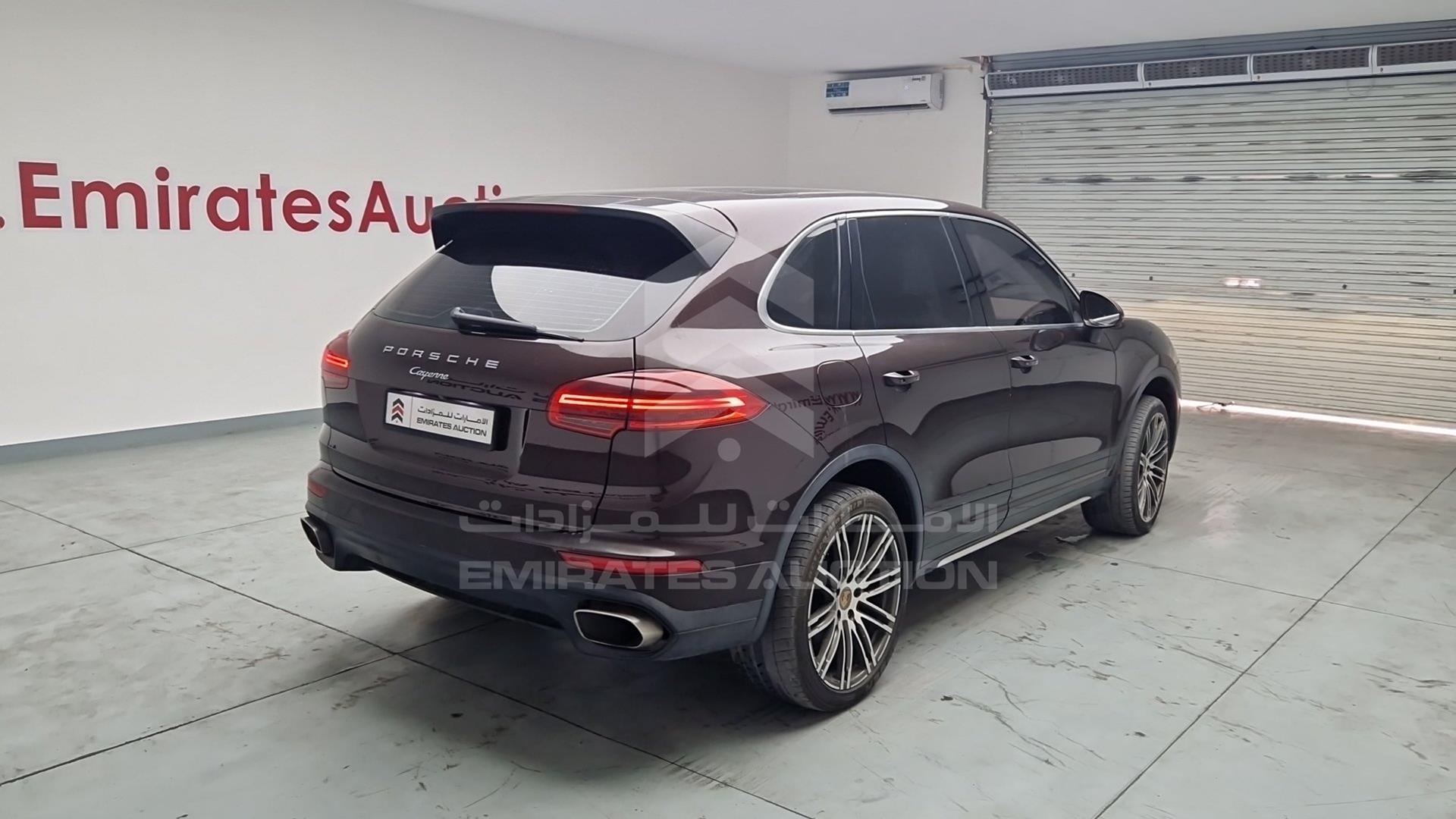 2016 PORSCHE CAYENNE VIN: WP1ZZZ92ZGKA13713
