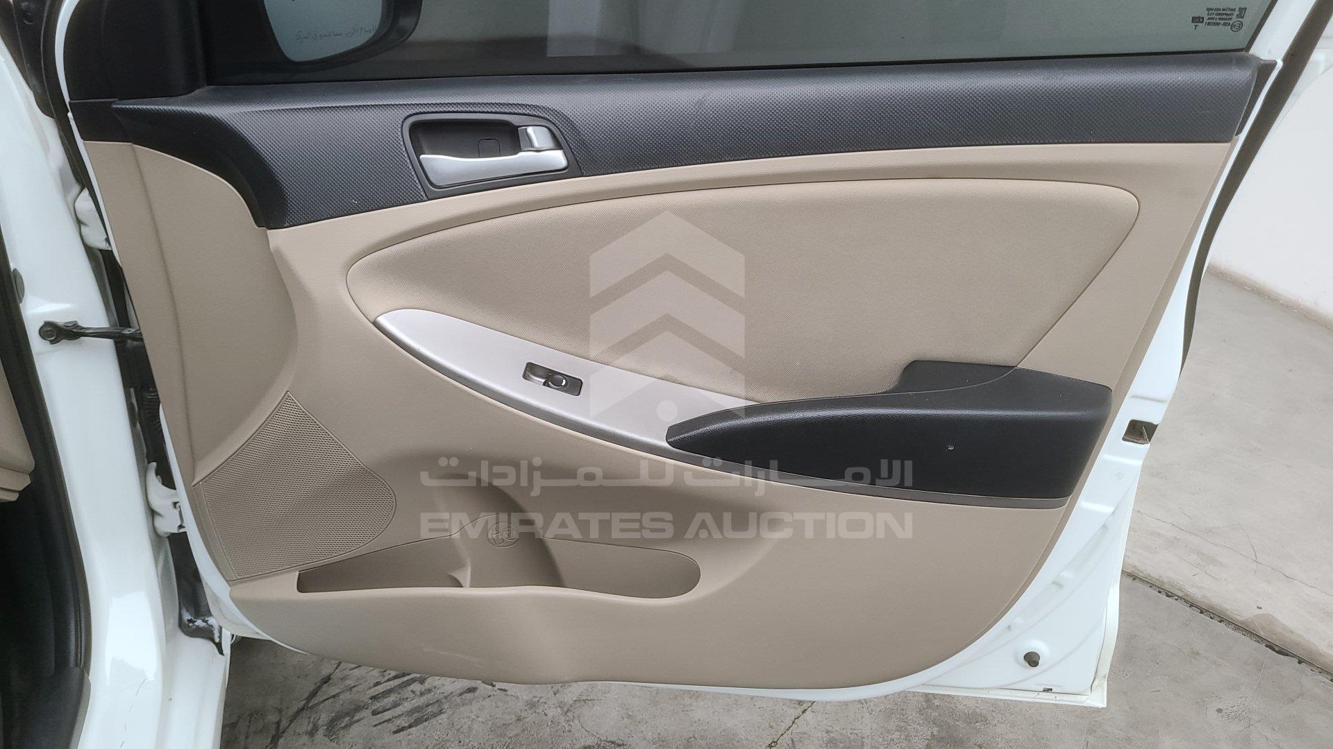 KMHCT41B9FU854395 - 2015 Hyundai Accent - #465312
