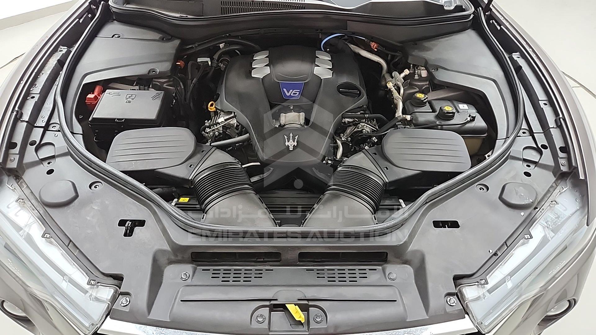2021 MASERATI LEVANTE VIN: ZN661YUS2MX378091