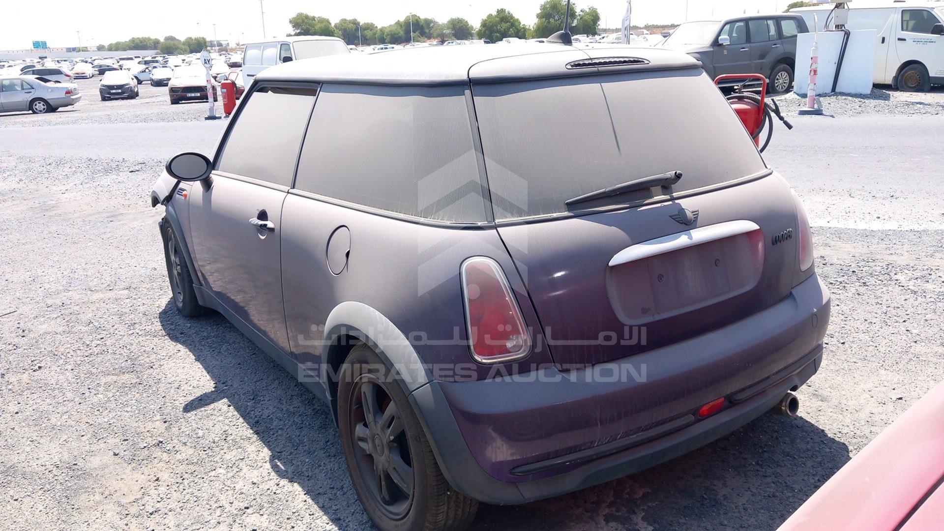 2006 MINI COOPER VIN: WMWRC31056TB99729