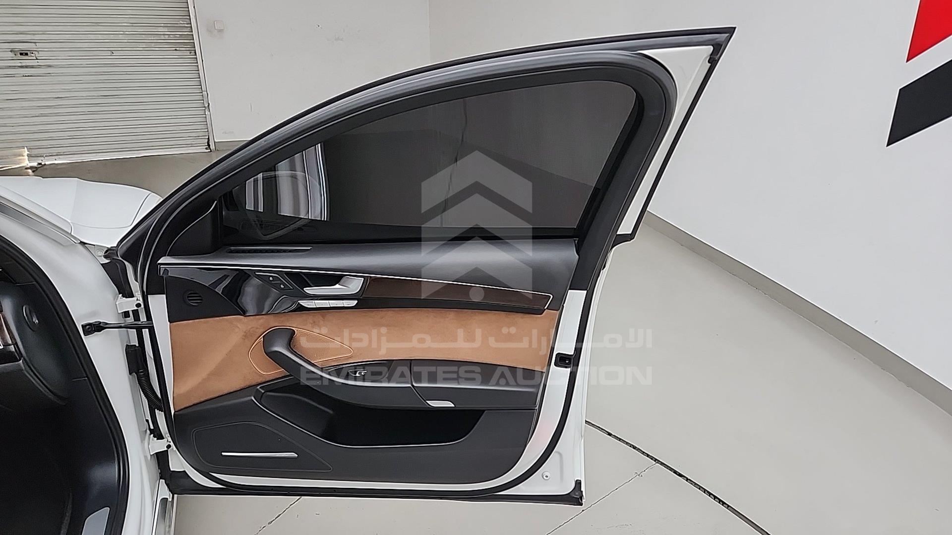 2015 AUDI A8 VIN: WAUY2BFD0FN000446