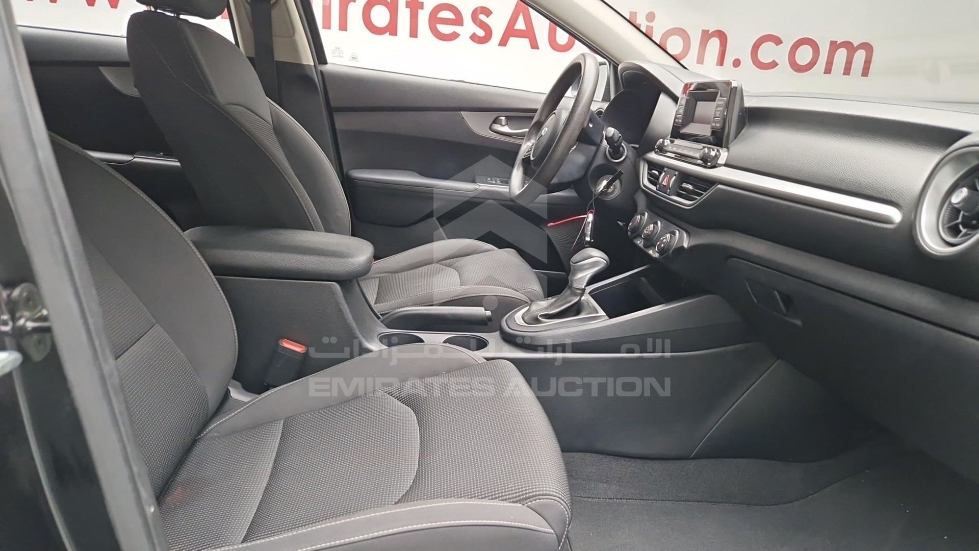2020 KIA CERATO VIN: KNAF24163L5851907
