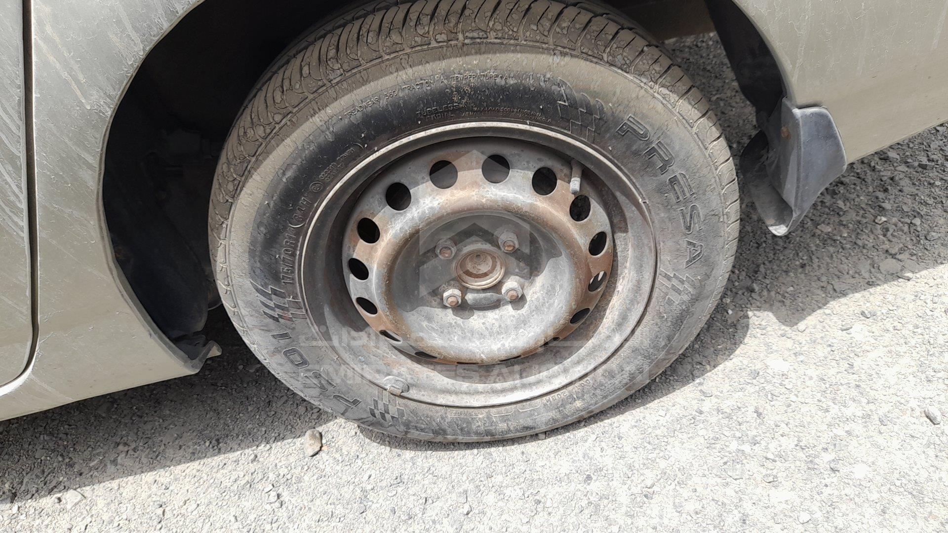 JTDBW23E763102641 - 2006 Toyota Corolla - #349883