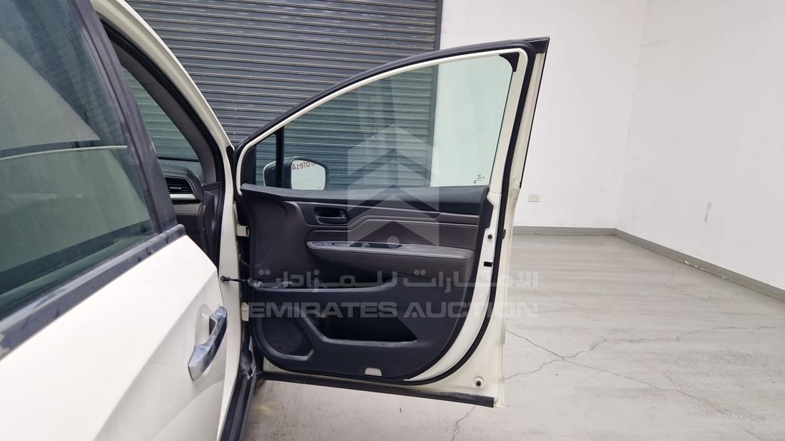 2018 Honda Odyssey — Front Right Door — Photo 35