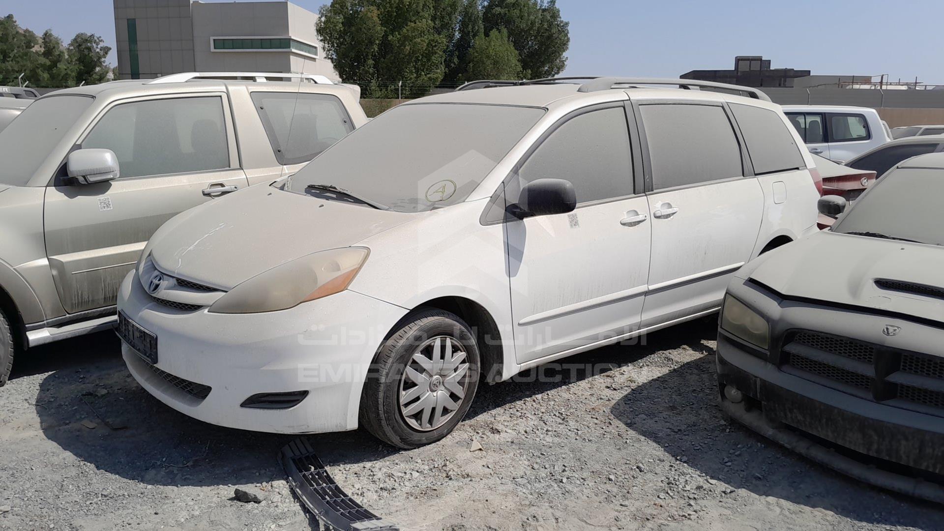 2008 TOYOTA SIENNA VIN: 5TDZK23C28S168850