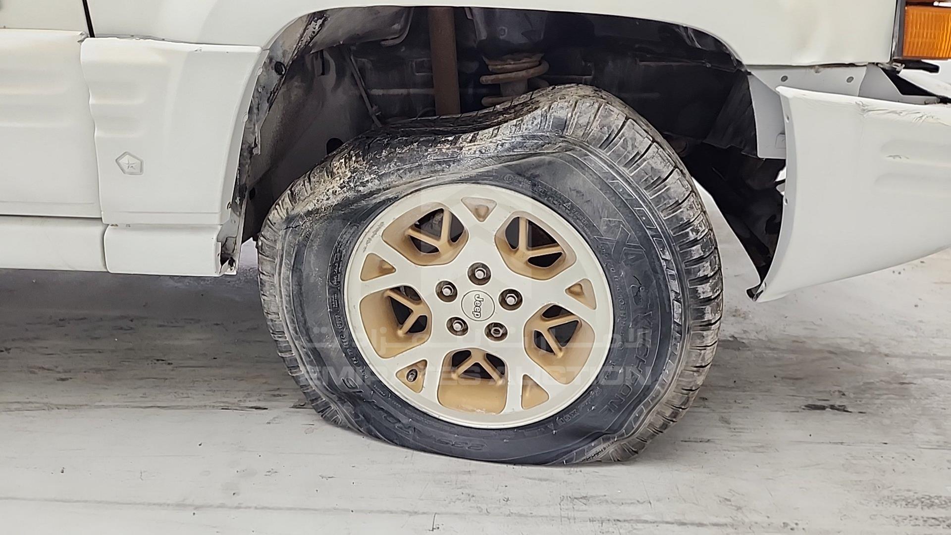 1998 JEEP GRAND CHEROKEE VIN: 1J4GZ78V5WY101973