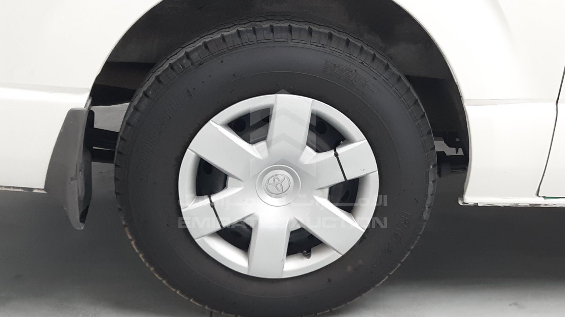2007 TOYOTA HIACE VIN: JTGJX02P575007598