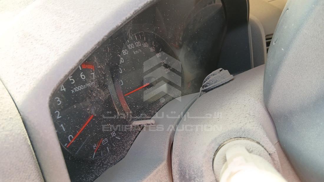 نيسان أرمادا 2006 — مؤشر السرعة — صورة 14