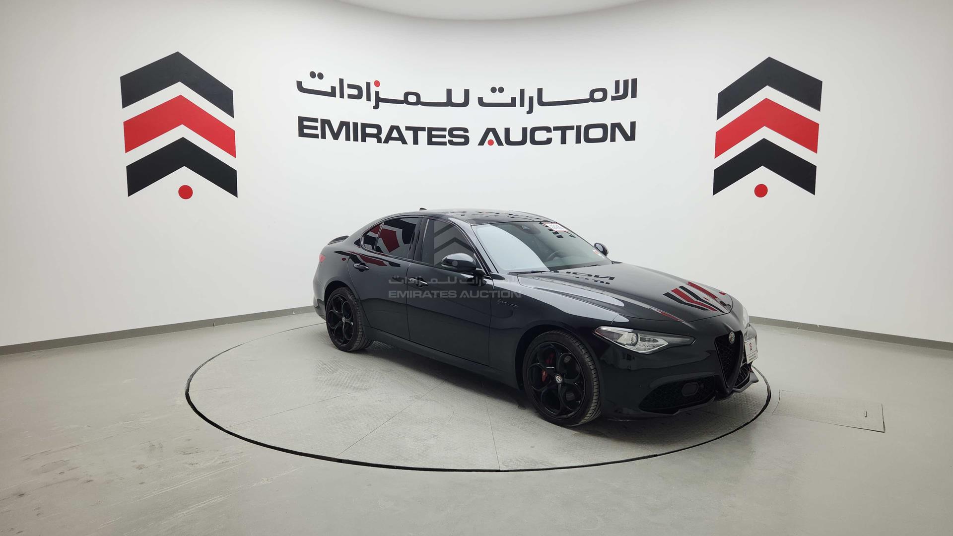 2019 ALFA ROMEO GIULIA VIN: ZAREAFDN7K7612658