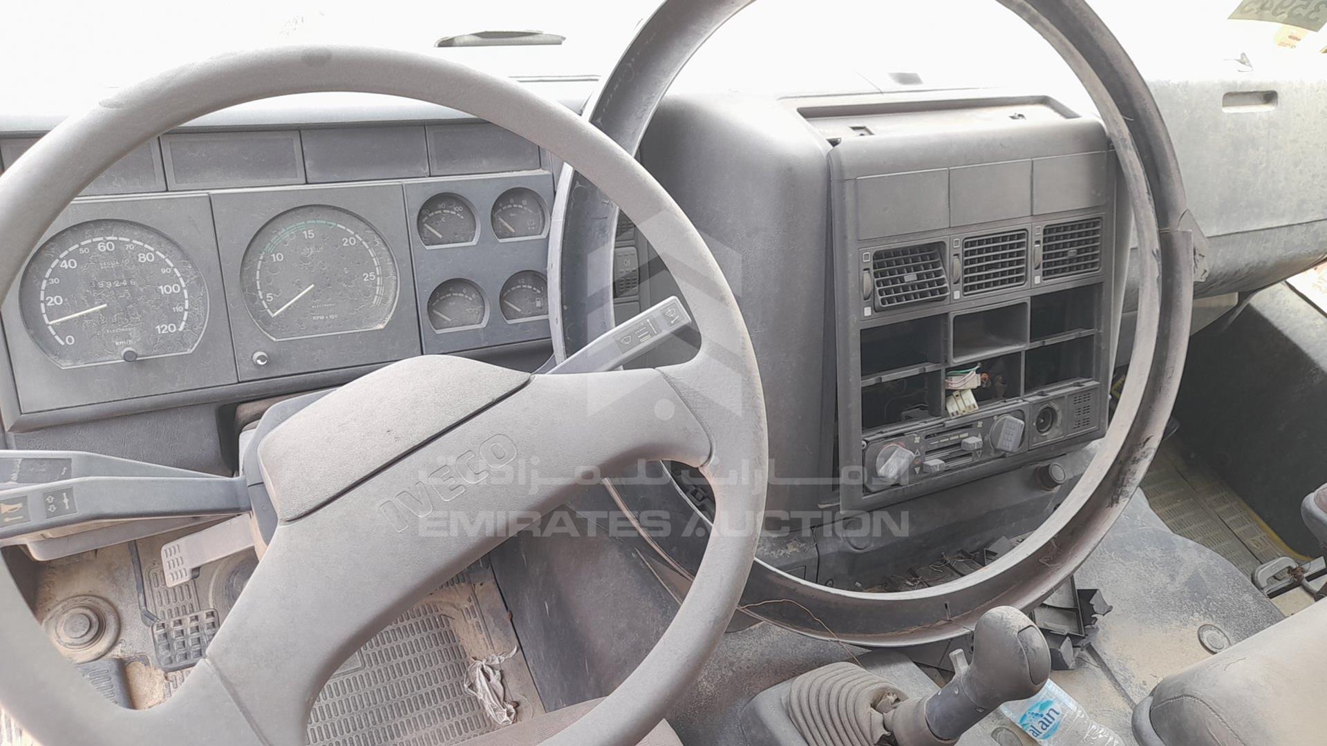 0 IVECO --- VIN: WJMB1VNS00C118985
