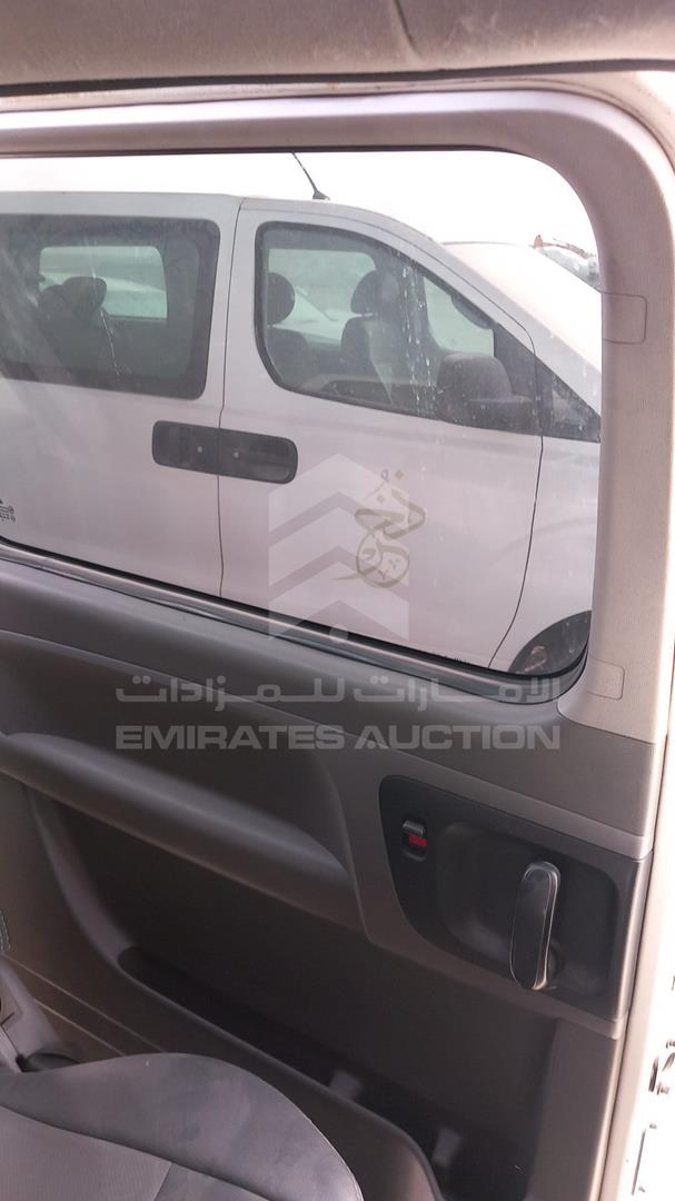 2012 HYUNDAI H1 VIN: KMJWA37R0CU455693