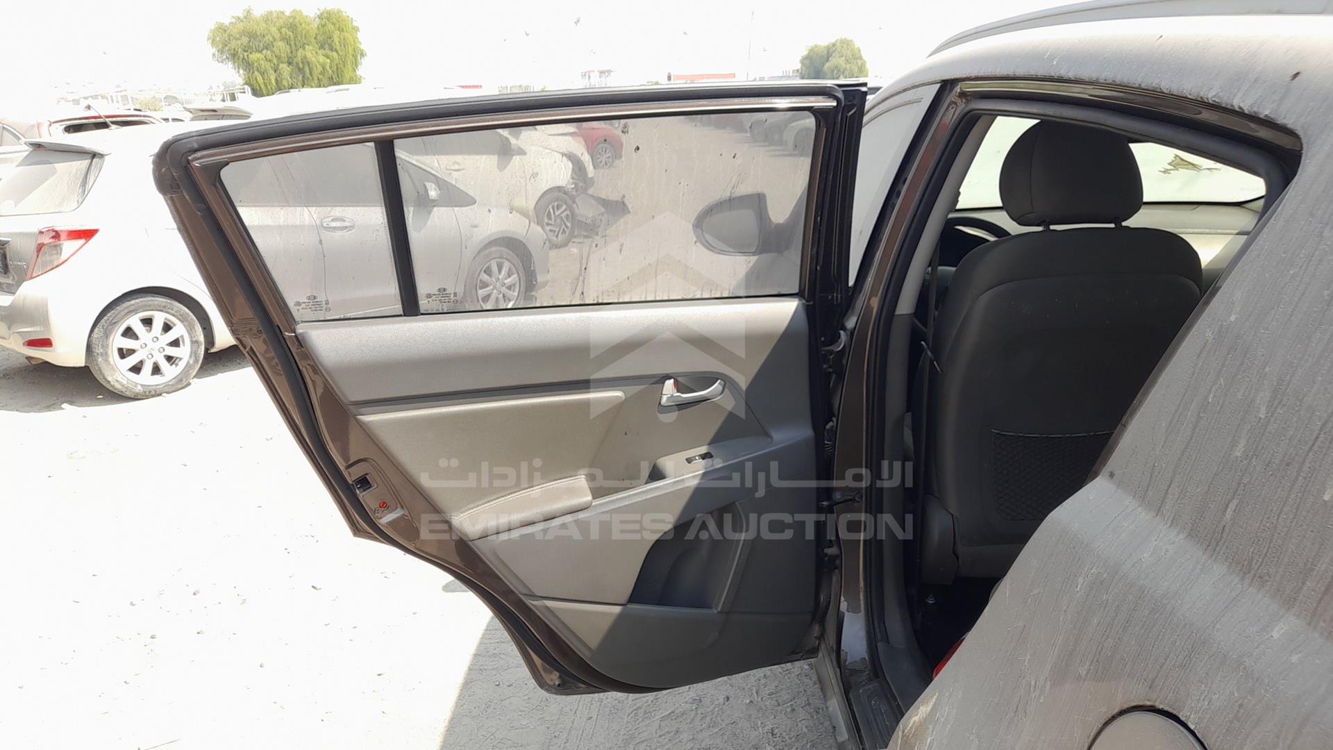 2015 KIA SPORTAGE VIN: KNAPC812XF7736039